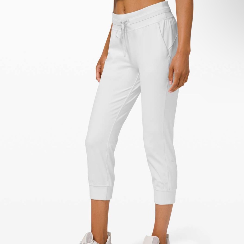 Lululemon Ready to Rulu Crop